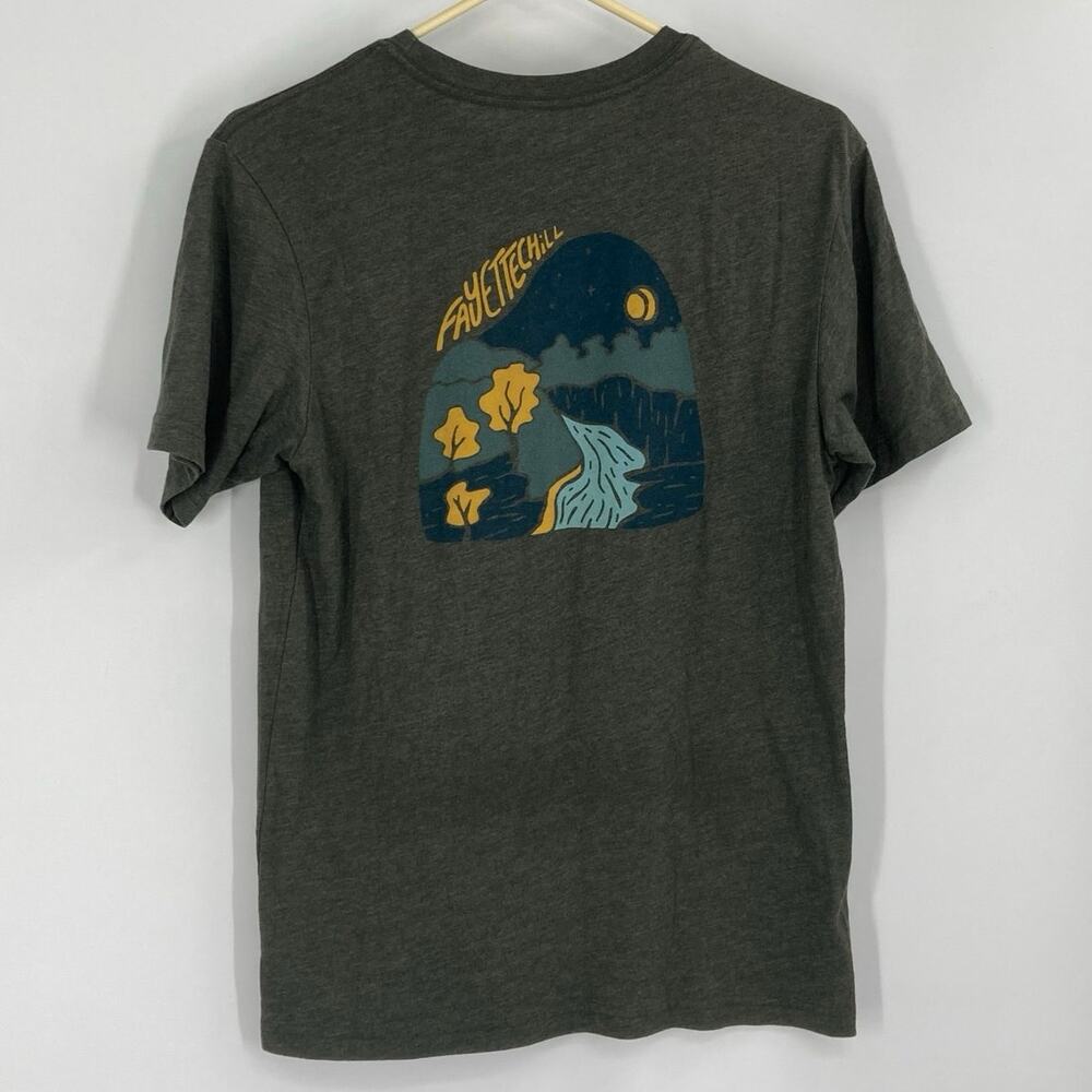 Fayettechill Organic Cotton Moss Green Graphic Hiking Casual Tee Size Small